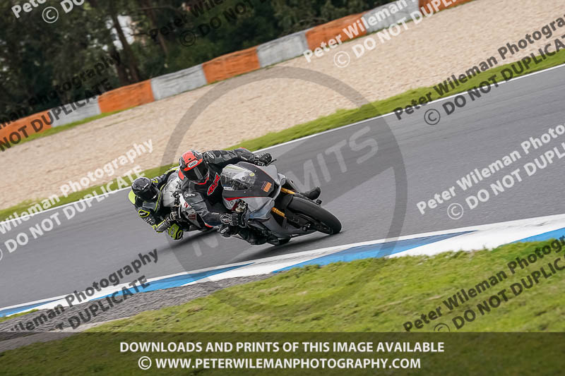 estoril;event digital images;motorbikes;no limits;peter wileman photography;portugal;trackday;trackday digital images